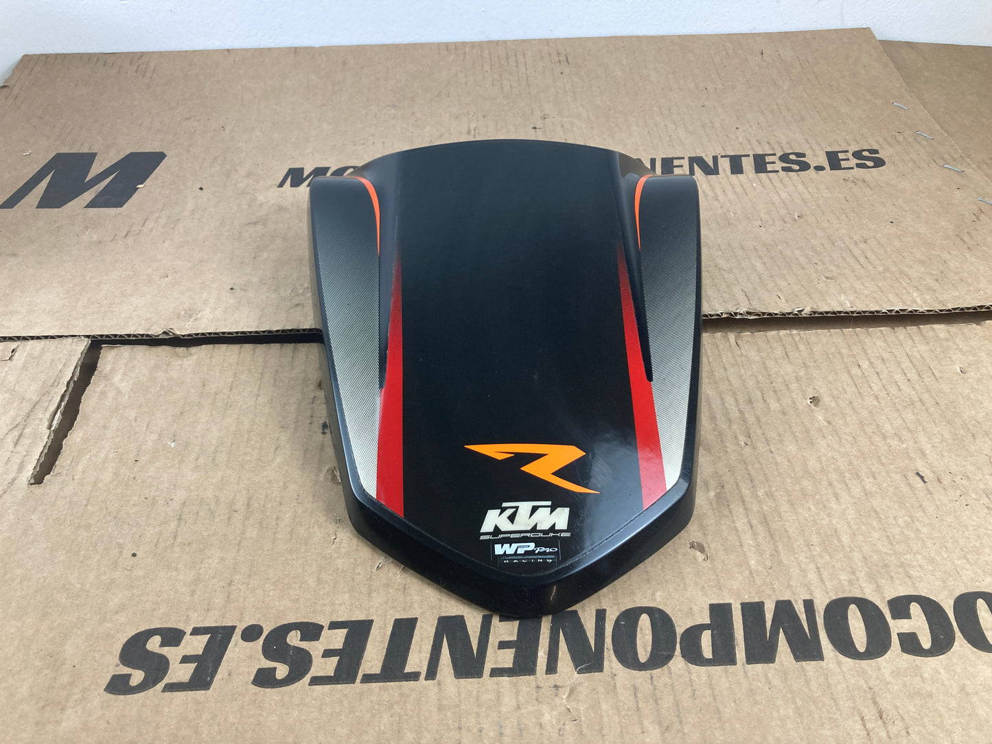 COLÍN KTM 1290 SUPER DUKE R