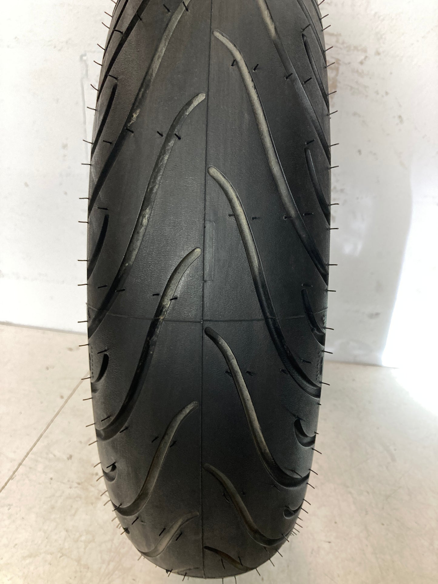Neumático MICHELIN PILOT STREET 140/70/17