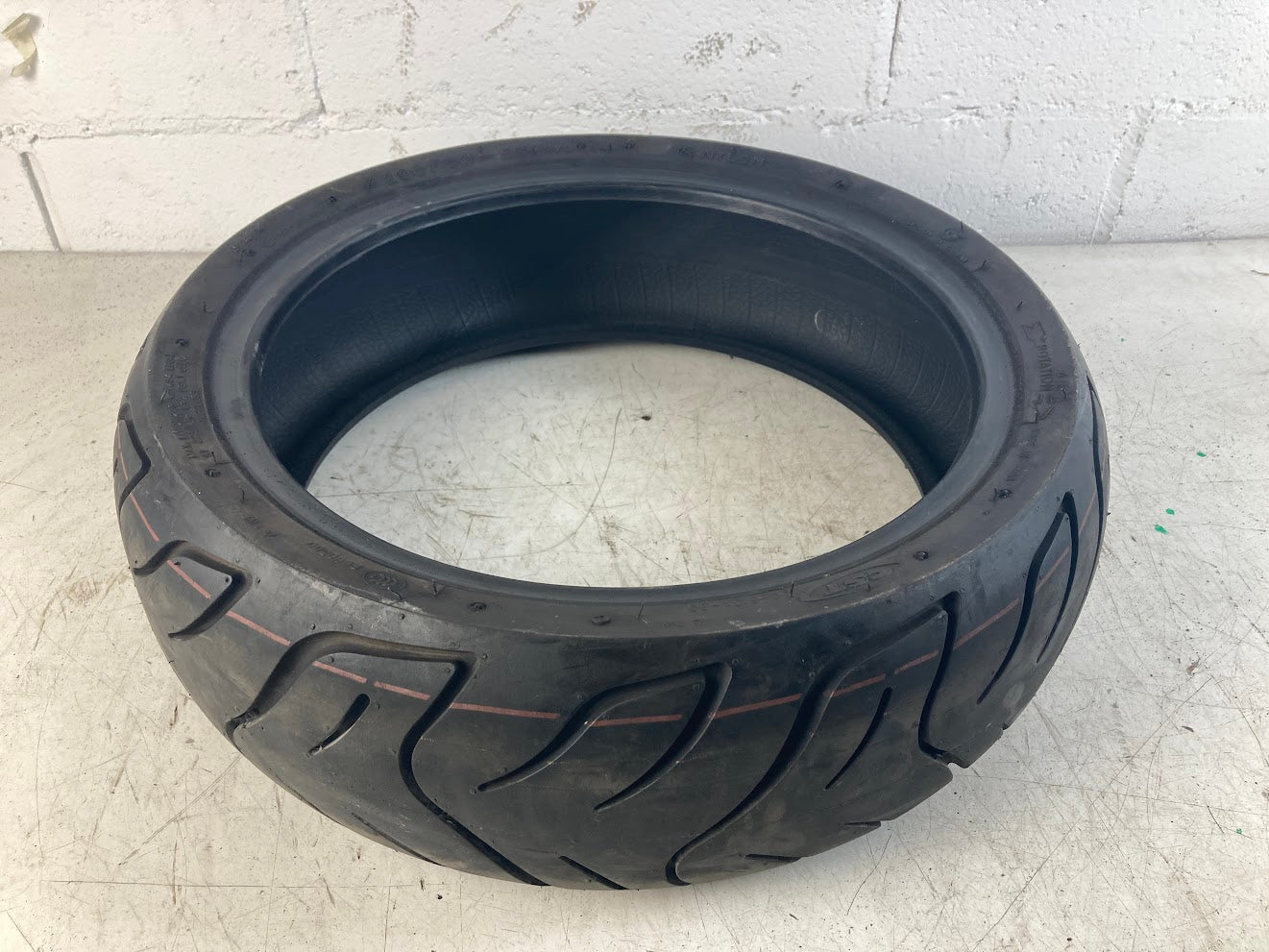 Neumático CST NYLON 130/60/13