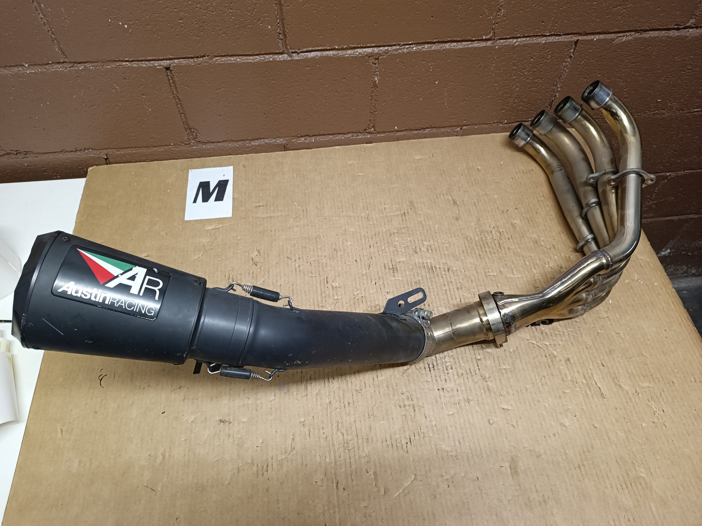 ESCAPE AUSTIN RACING HONDA CBR 650R