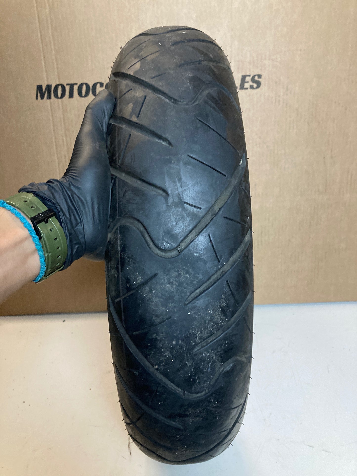 Neumático CORDIAL NYLON 130/70/17