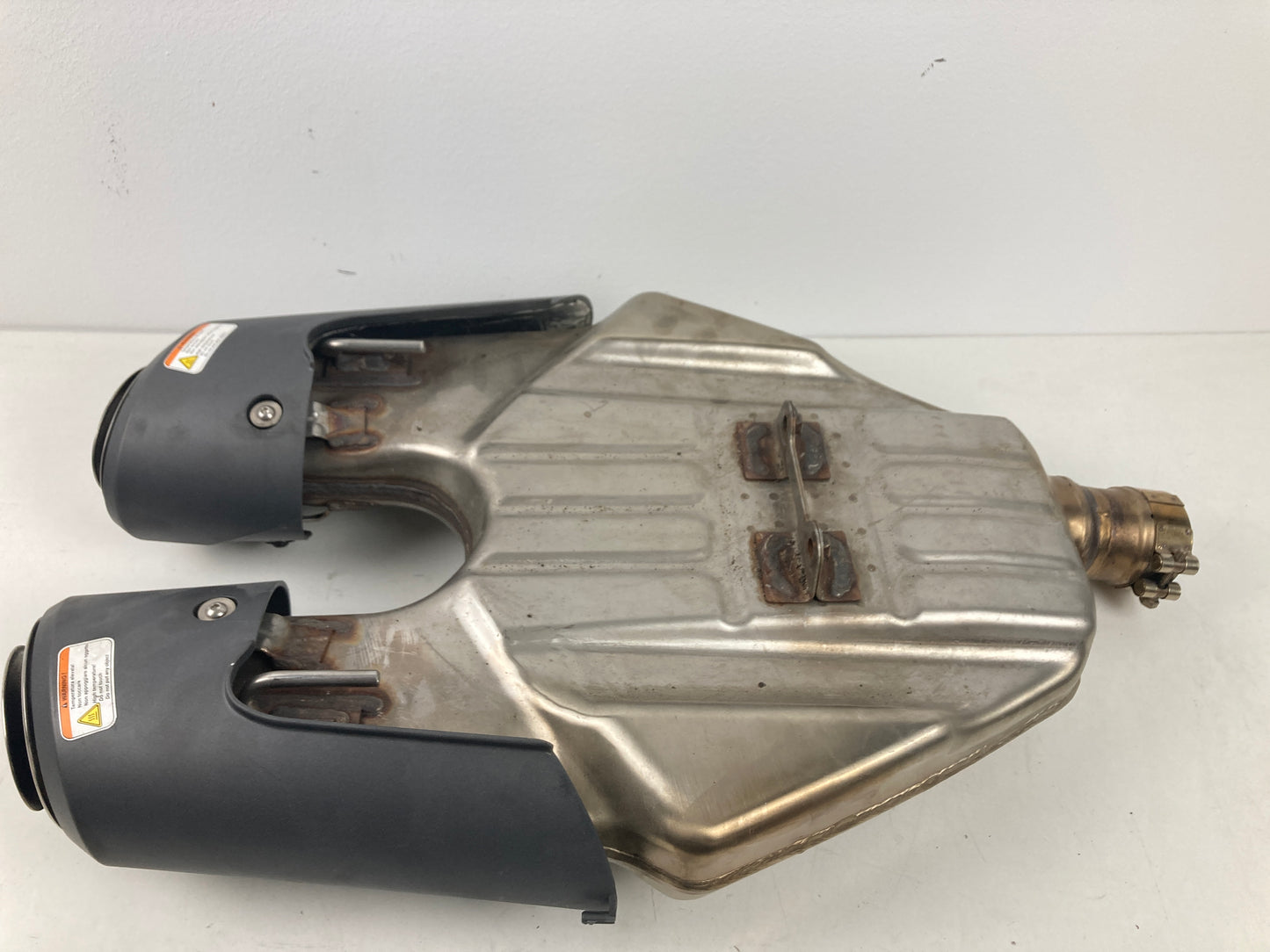 ESCAPE APRILIA SHIVER 900