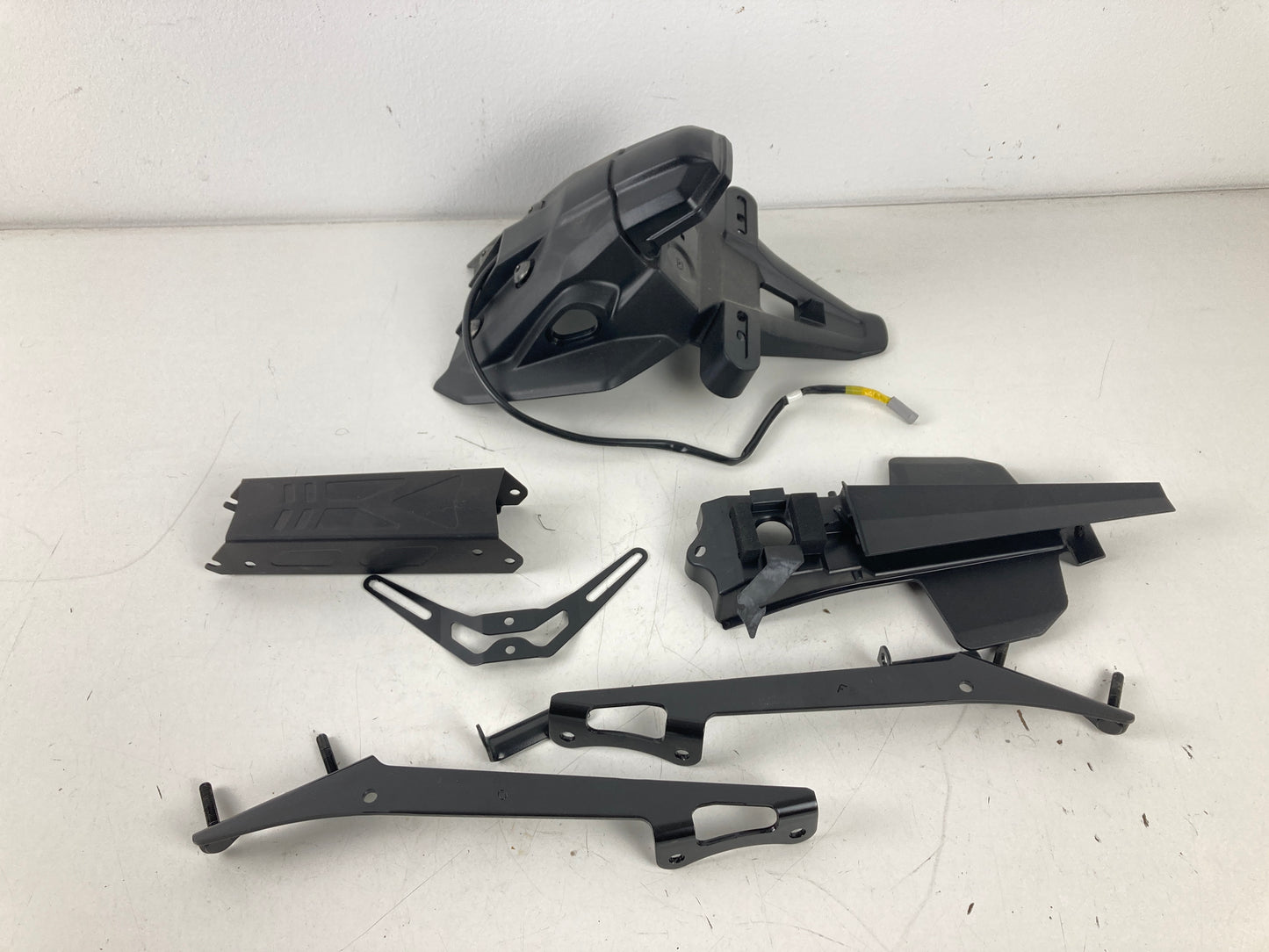 PORTAMATRÍCULAS YAMAHA YZF R3