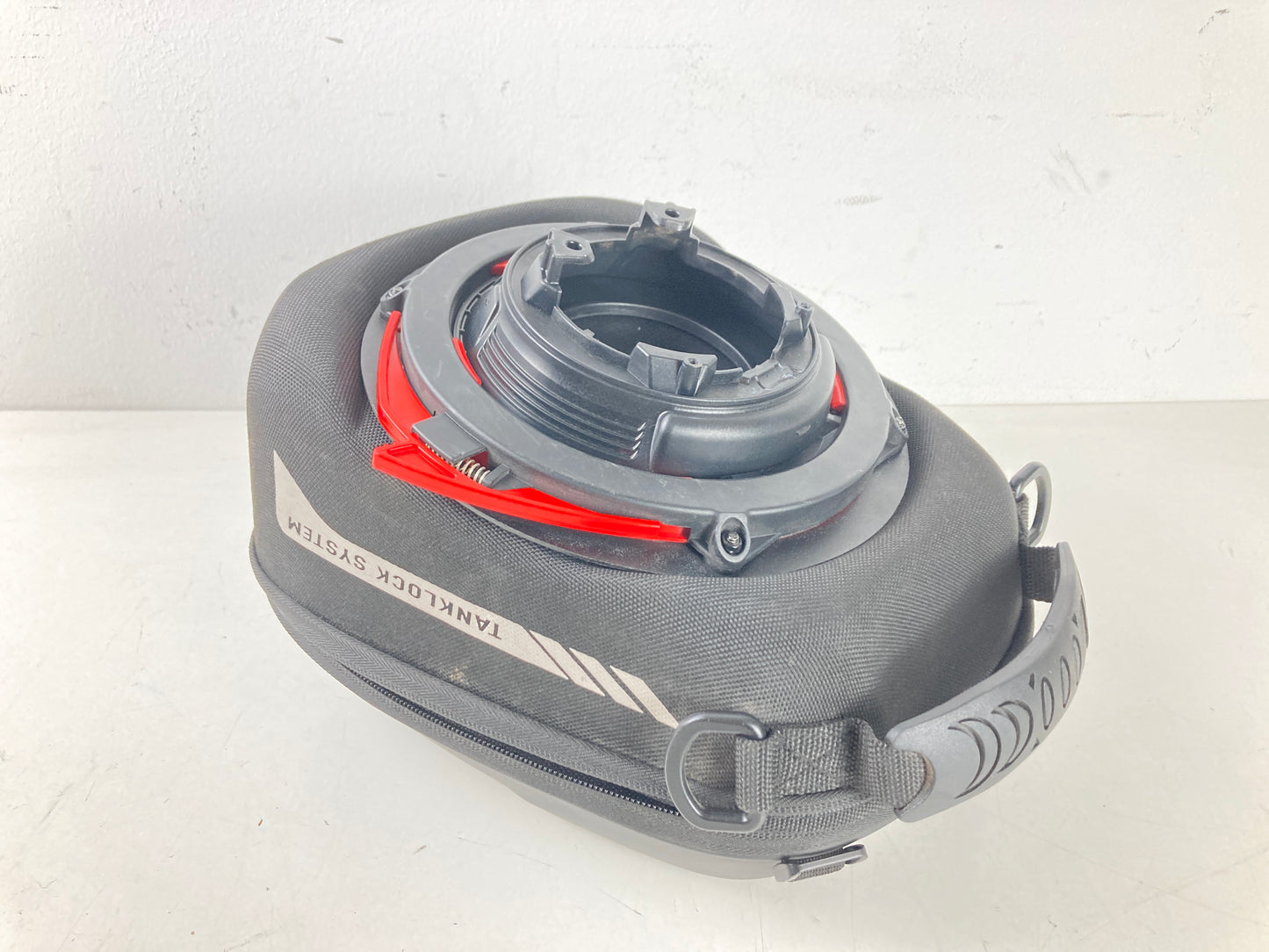 BOLSA DEPÓSITO Givi KAWASAKI Z650