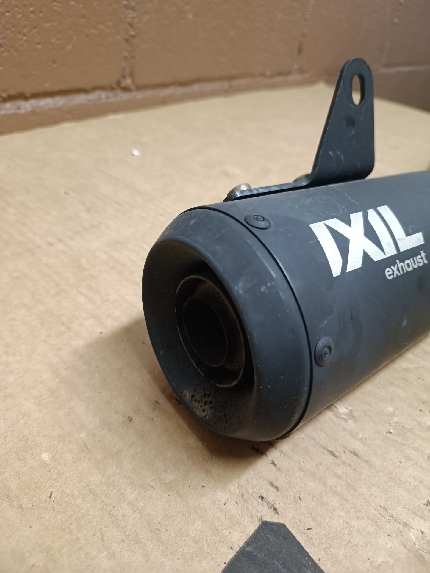 ESCAPE Ixil race xtrem black CF MOTO 800 MT