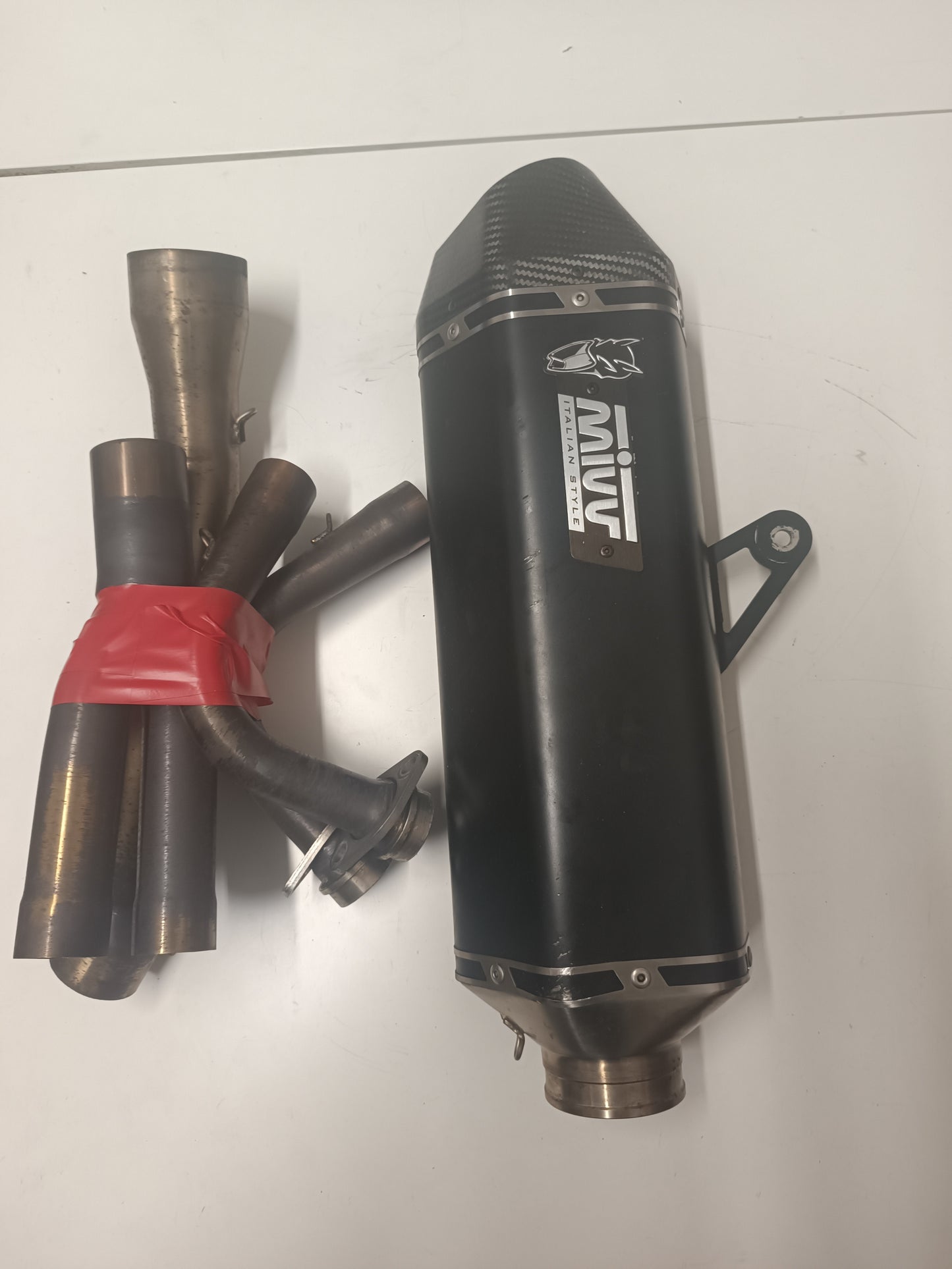 ESCAPE Mivv Speed edge SYM Maxsym TL500