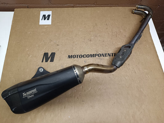 ESCAPE AKRAPOVIC  YAMAHA TMAX 530