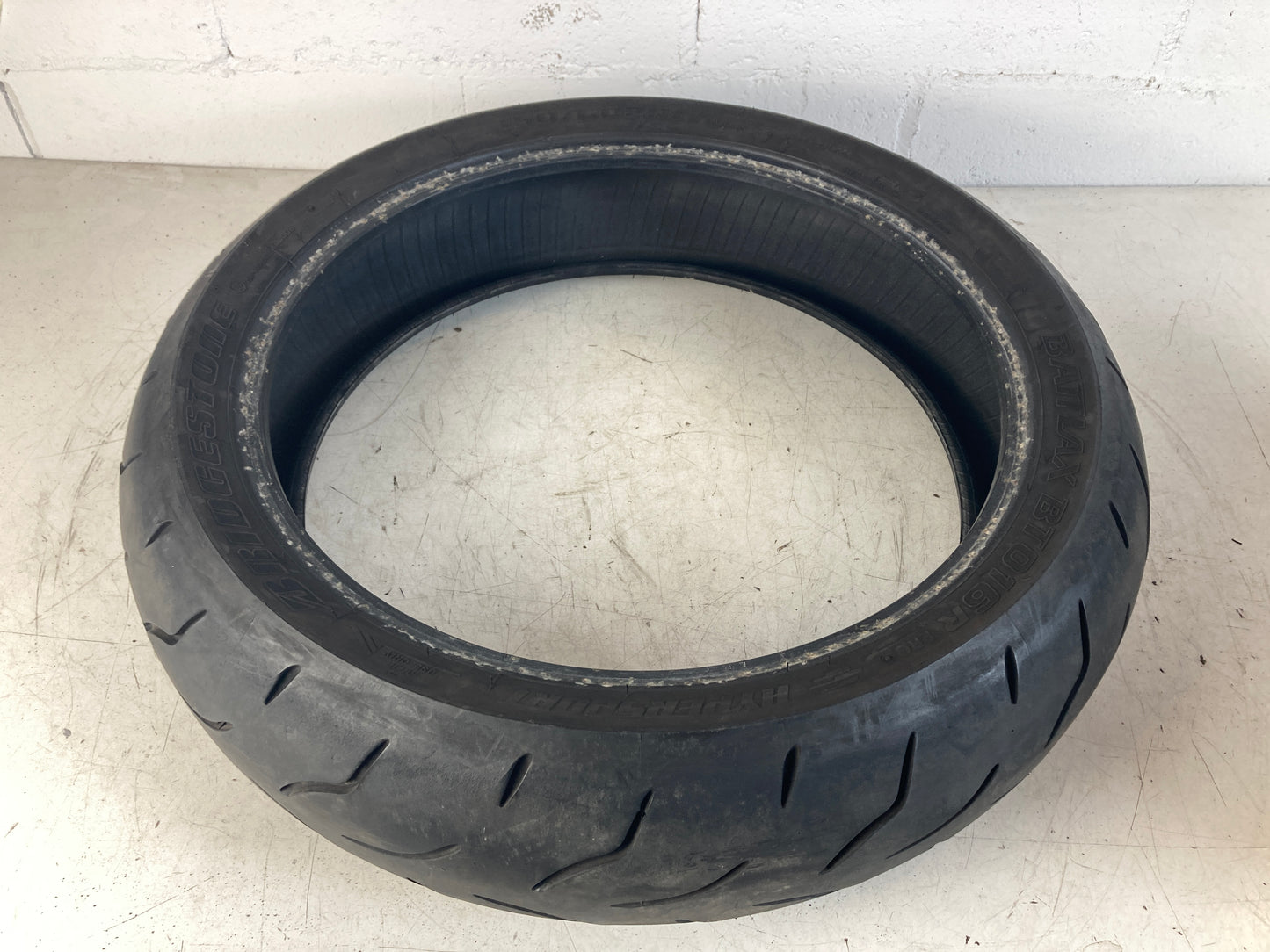 Neumático BRIDGESTONE BATTLAX BT016 R  150/60/17