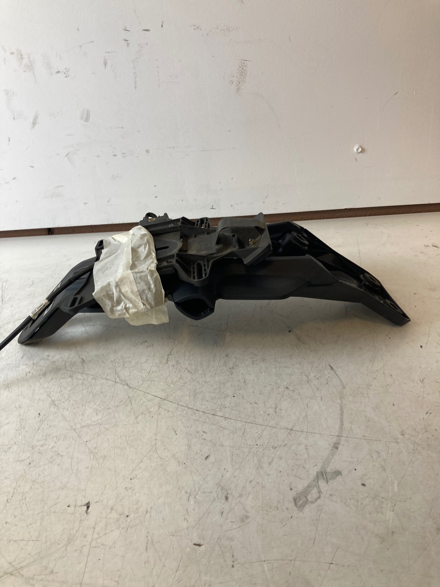 PORTAMATRÍCULAS  HONDA CBR 125 R