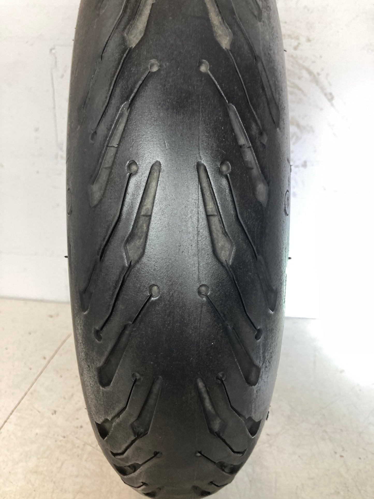 Neumático MICHELIN ROAD 5 2CT 150/60/17