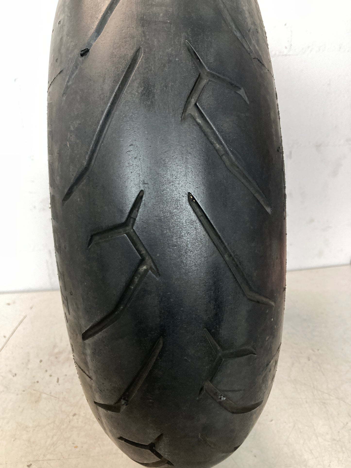 Neumático PIRELLI DIABLO ROSSO 2 160/60/17