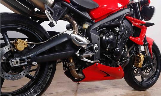 MOTO DESPIECE  STREET TRIPLE 675