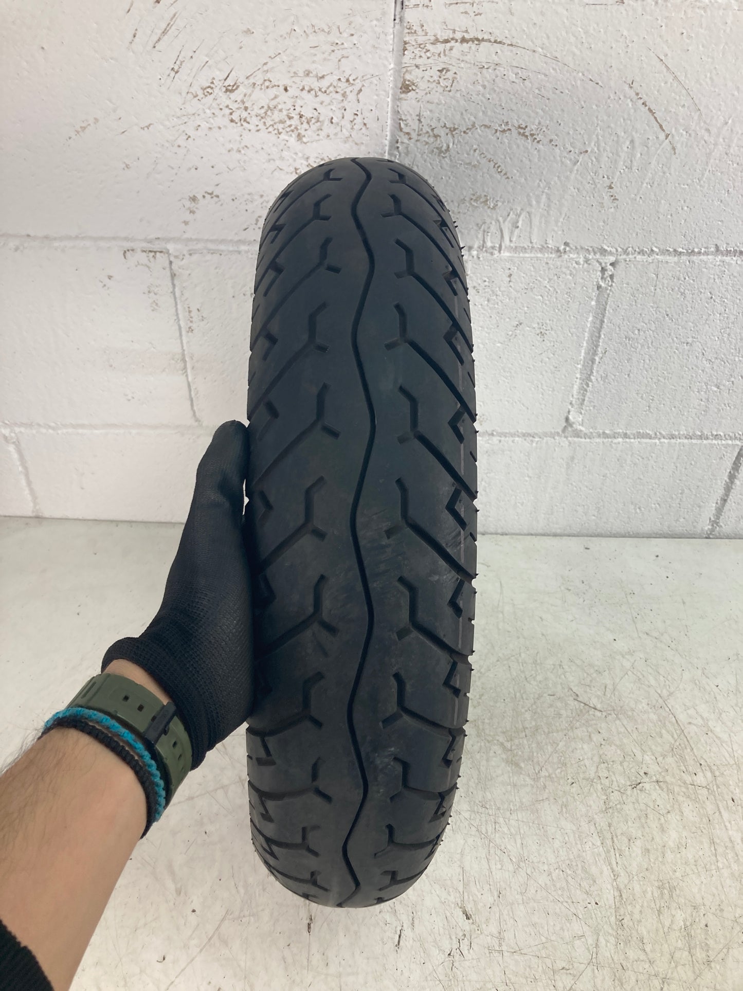 Neumático CHENG SHIN TIRE 120/80/14