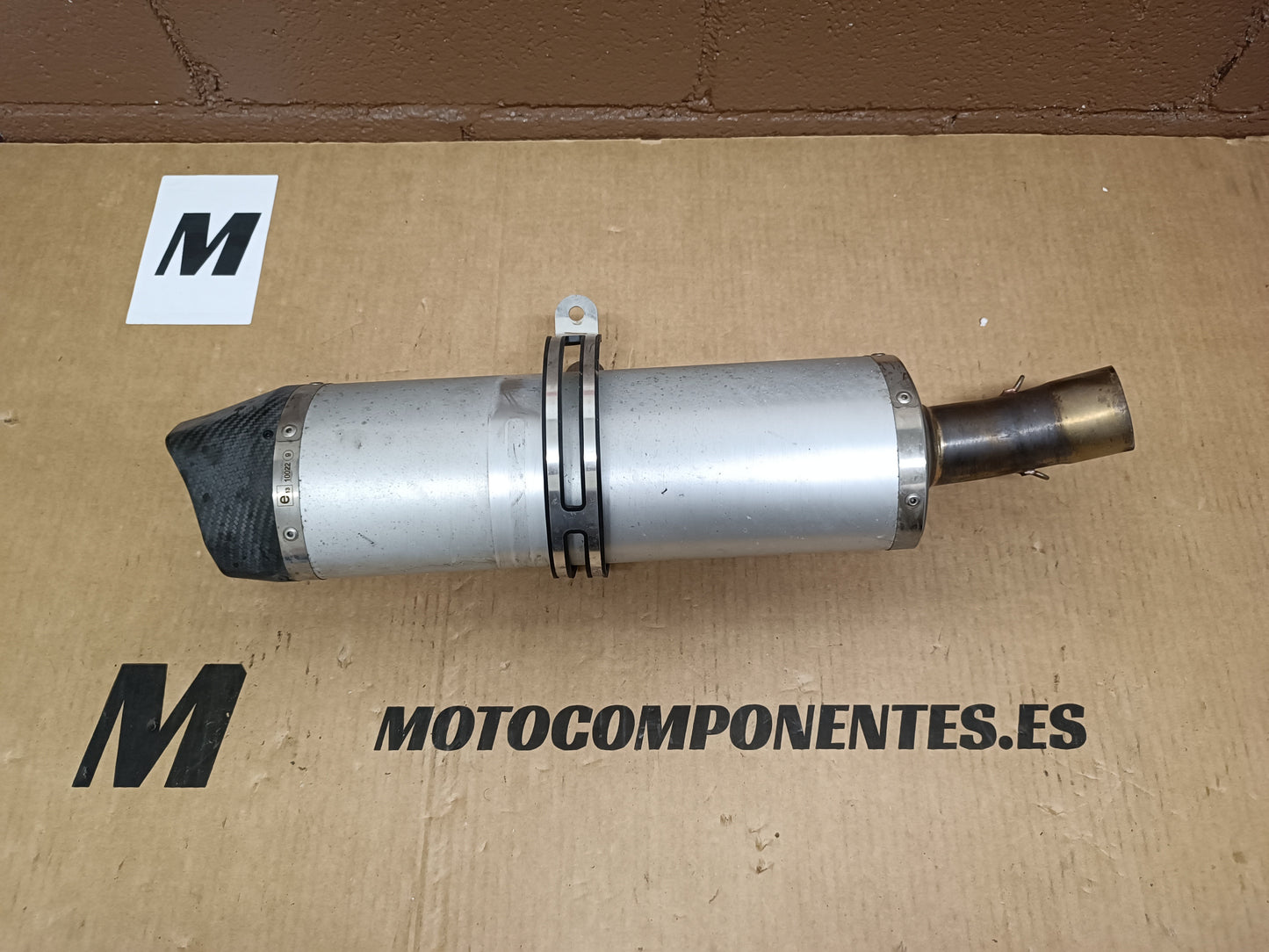 ESCAPE Arrow maxi race tech BMW F700gs