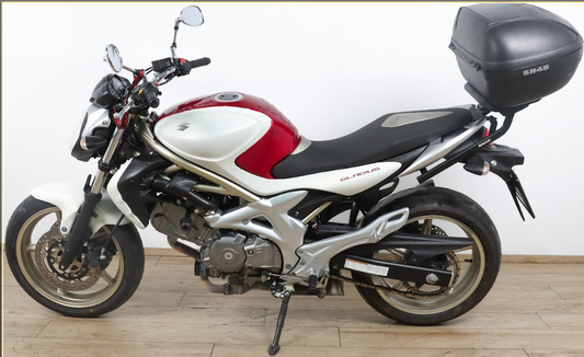 MOTO DESPIECE SUZUKI GLADIUS 650