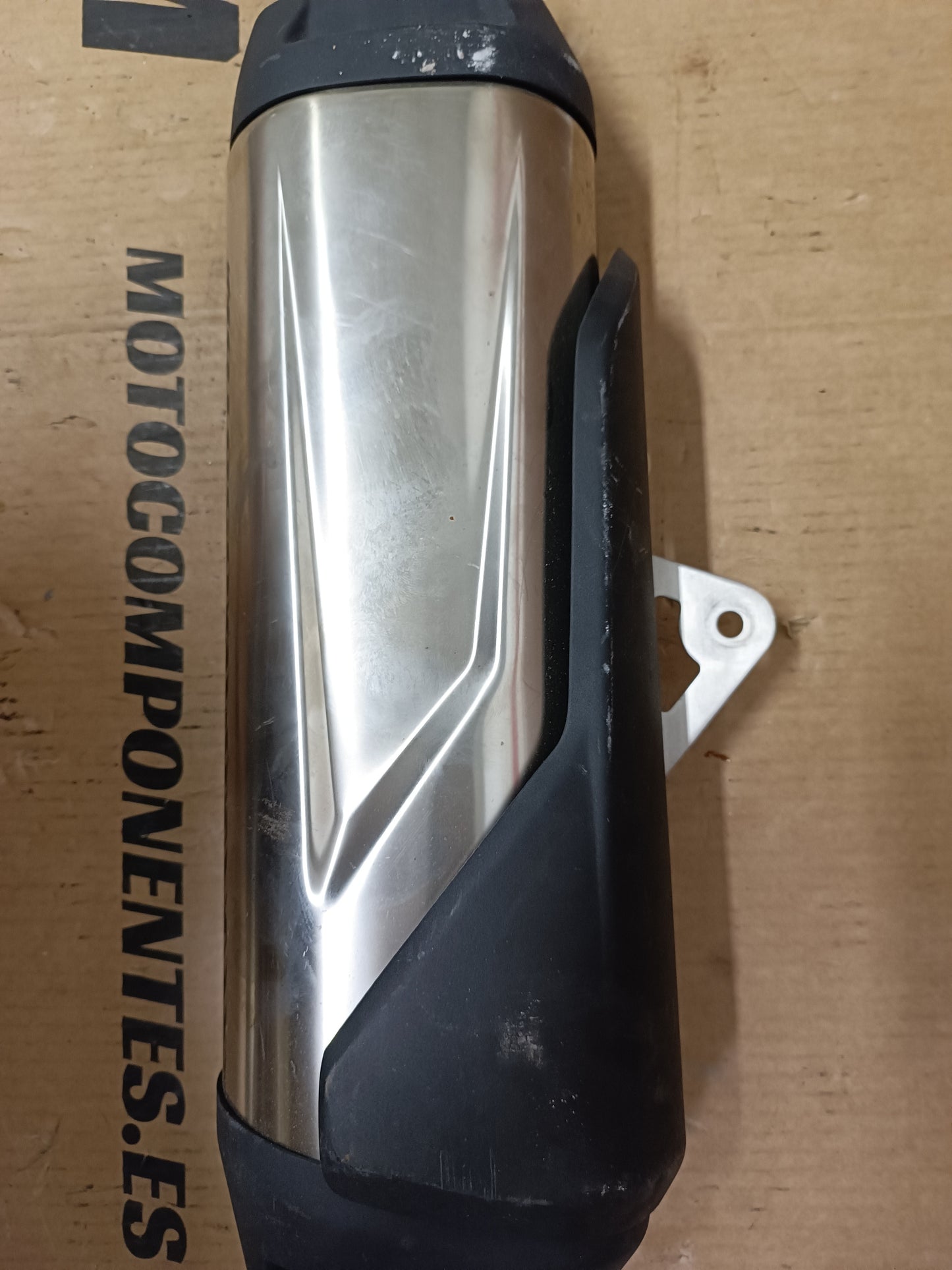 ESCAPE  TRIUMPH Tiger 850/900
