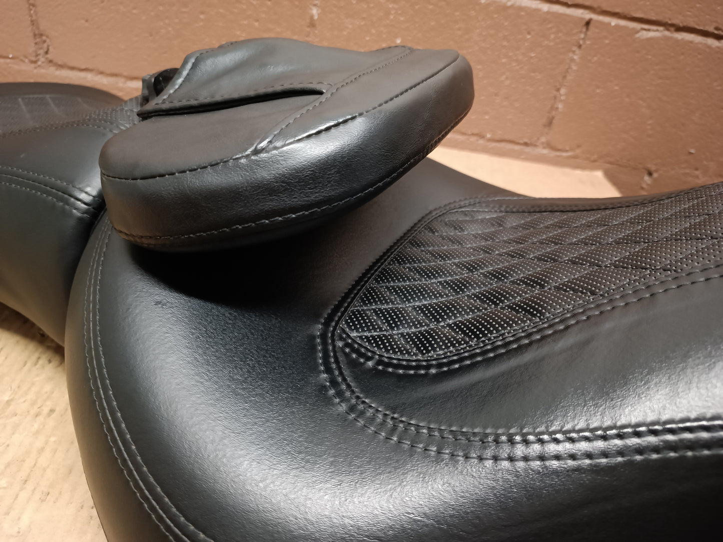 ASIENTO  HARLEY SOFTAIL