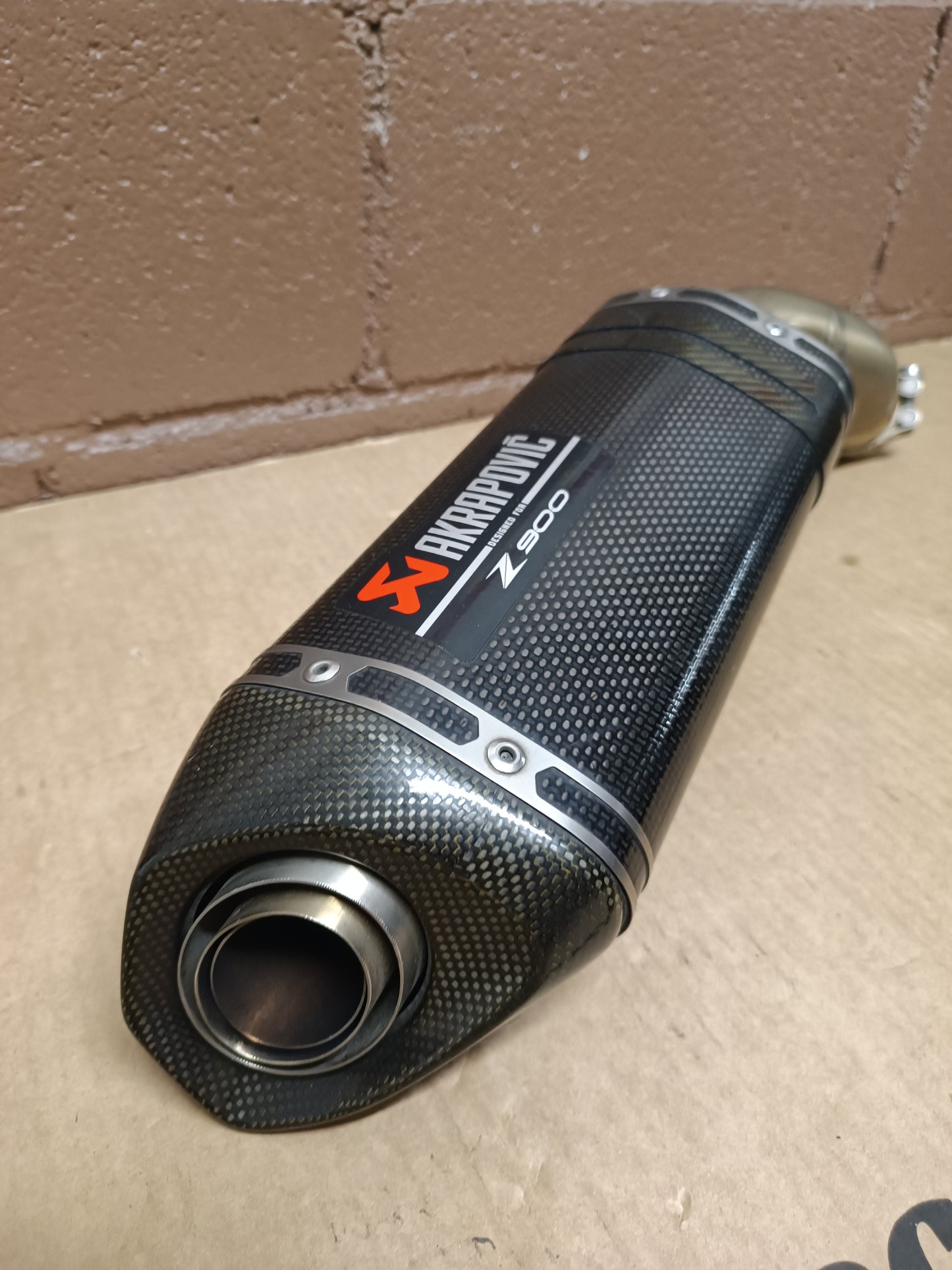 ESCAPE Akrapovic KAWASAKI Z900