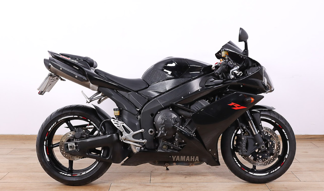 MOTO DESPIECE YAMAHA YZF R1