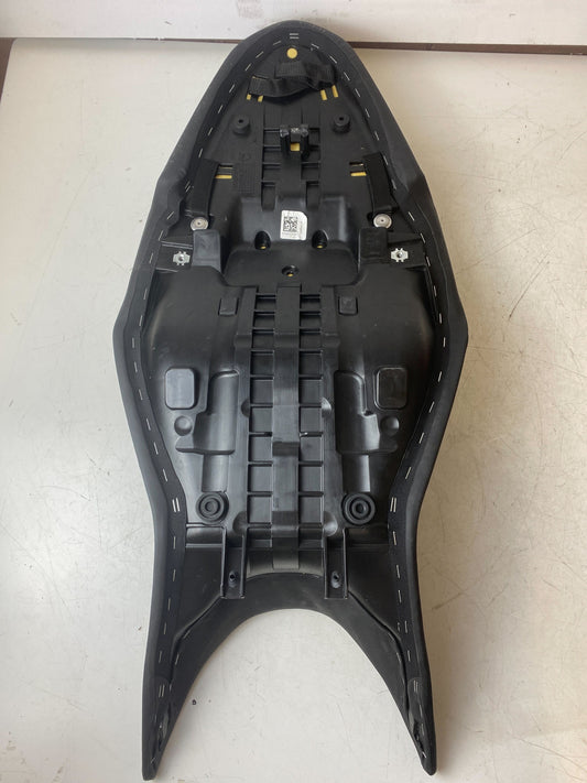 ASIENTO  DUCATI SUPERSPORT 939-950